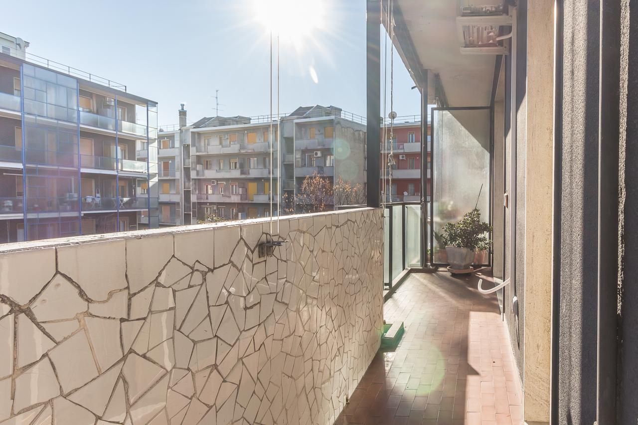 Alessia'S Flat- Sondrio M3 Apartment Milan Exterior photo